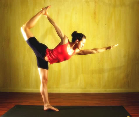 Ejercicios de yoga para tener las piernas más largas